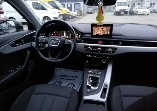 Audi A4 cena 59000 przebieg: 220000, rok produkcji 2016 z Mielec małe 596